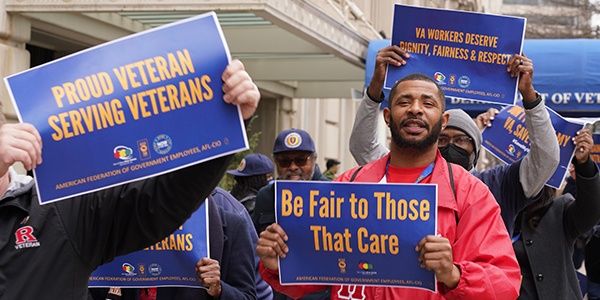 AFGE members rallying