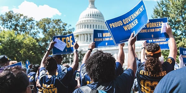 AFGE members rallying